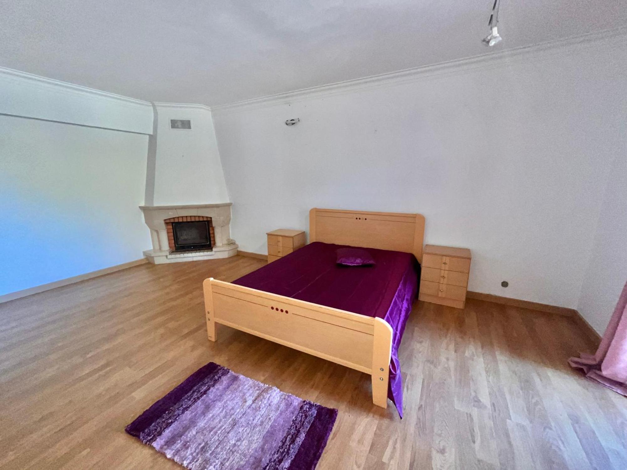 Quarto Boa Localizacao Com Cozinha E Casa De Banho Apartment Caparica Exterior foto